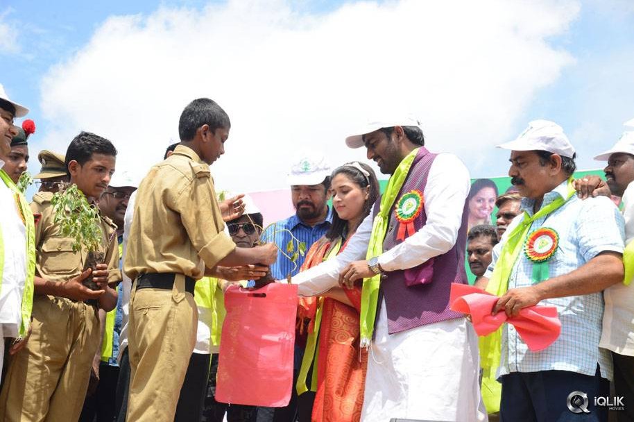 Celebs-participating-Haritha-Haaram-Event